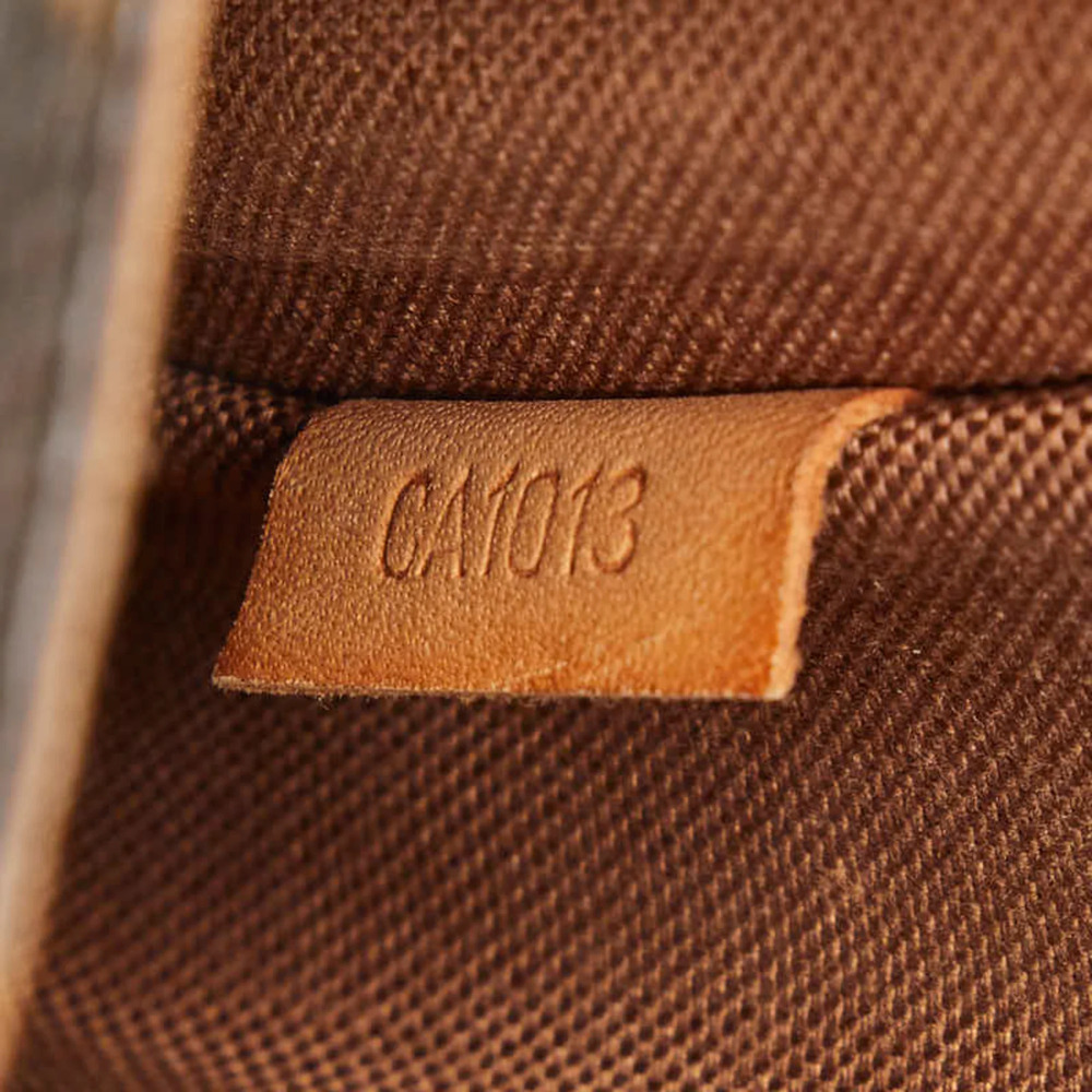 LOUIS VUITTON Brown Monogram Leather Pochette Fanny Pack - Picture 10 of 11